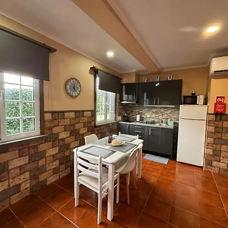 Casa Da Vista- Eirinha Apartment Furnas (Azores)
